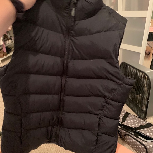 women's clothing - Picture 4 of 4